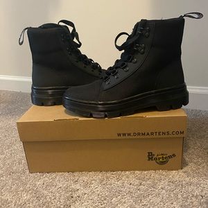 Dr Martens black Combs  boot